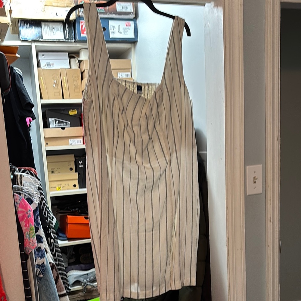 Square top dress